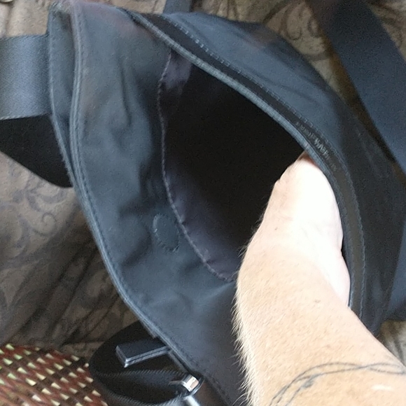 Michael Kors Beautiful Crossbody Messenger Bag - Picture 3 of 10